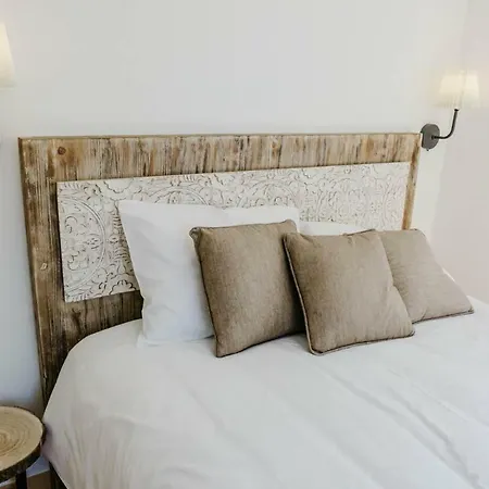 Casa Roaz 3* 세투발