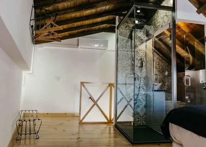 Casa Roaz Σετούμπαλ