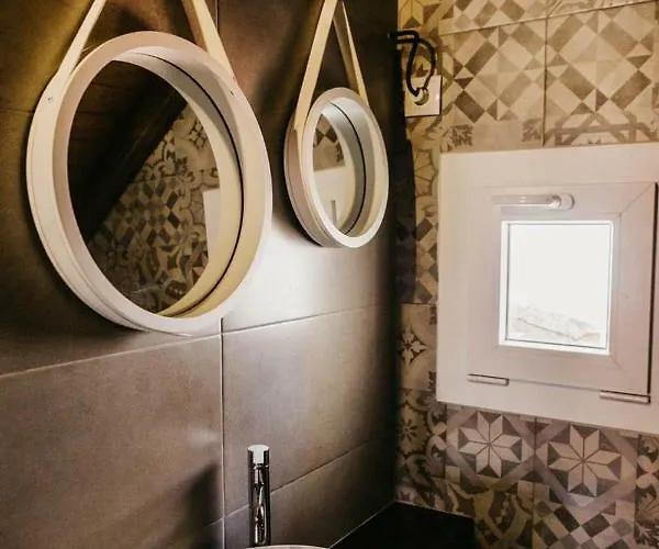 Πανσιόν Casa Roaz